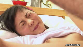 Ragazza asiatica cazzo