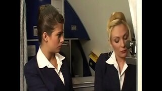 Похотливый шлюшка-барыште рвезе шупшын стюардессе ӱзгар-влак